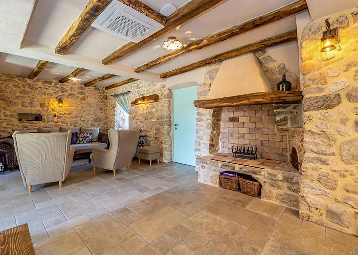 度假居 Mavra With Private Pool