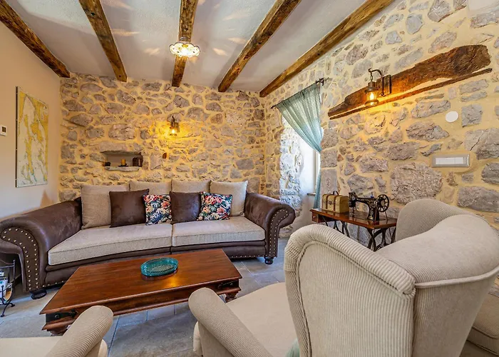 度假居 Mavra With Private Pool *